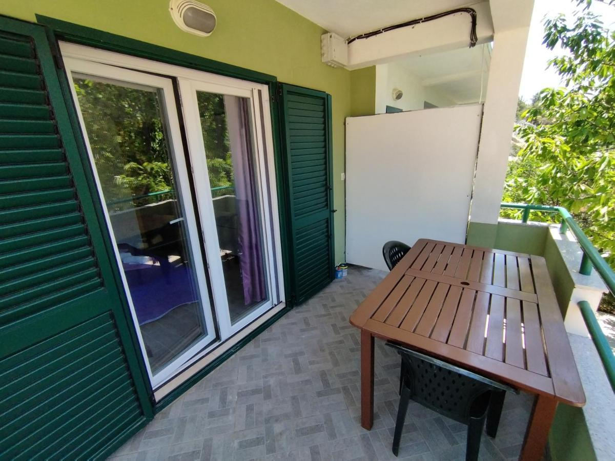 Apratman Uvala Duboka Kruscica Apartment Kruscica  Exterior photo