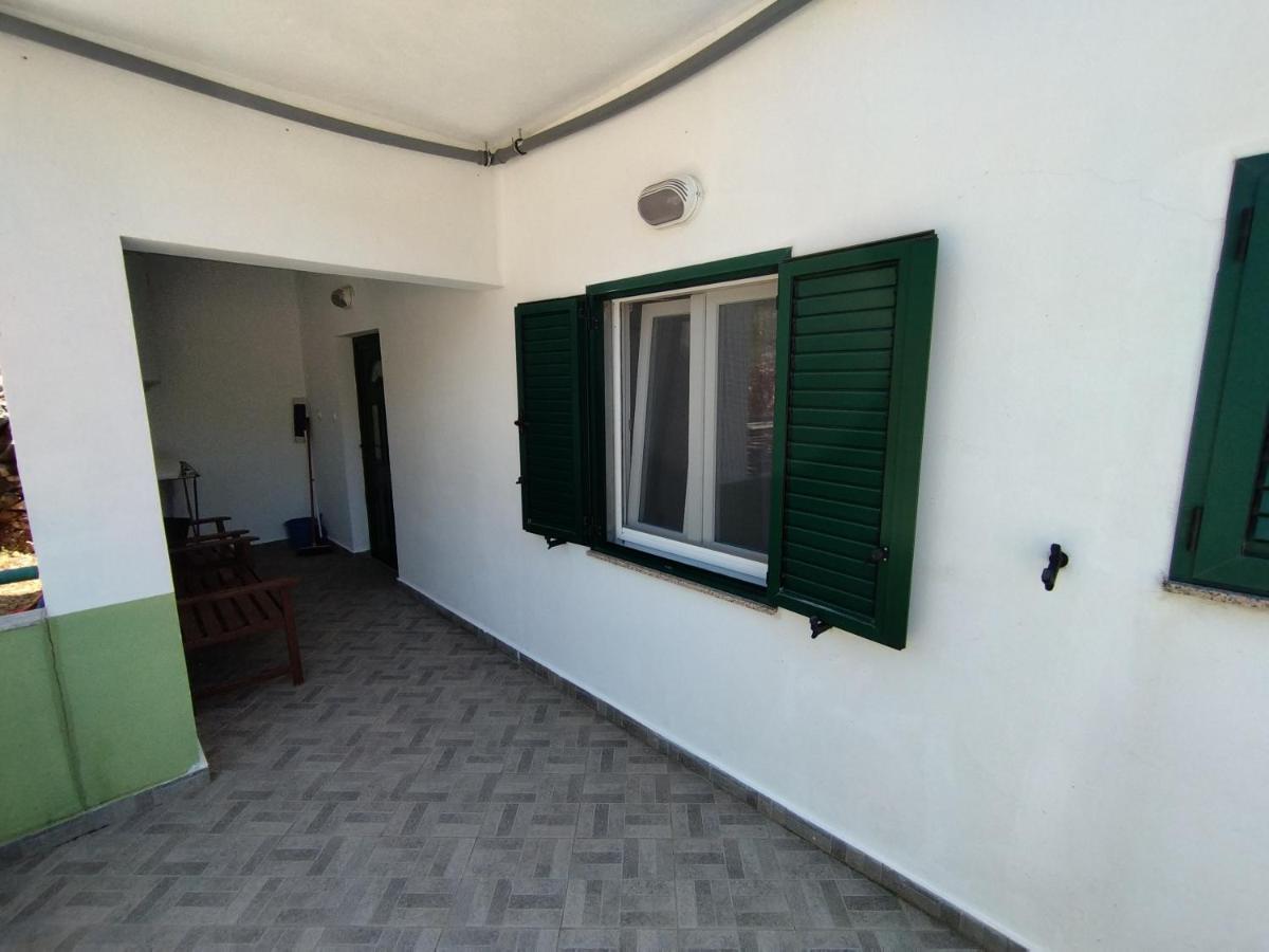 Apratman Uvala Duboka Kruscica Apartment Kruscica  Exterior photo