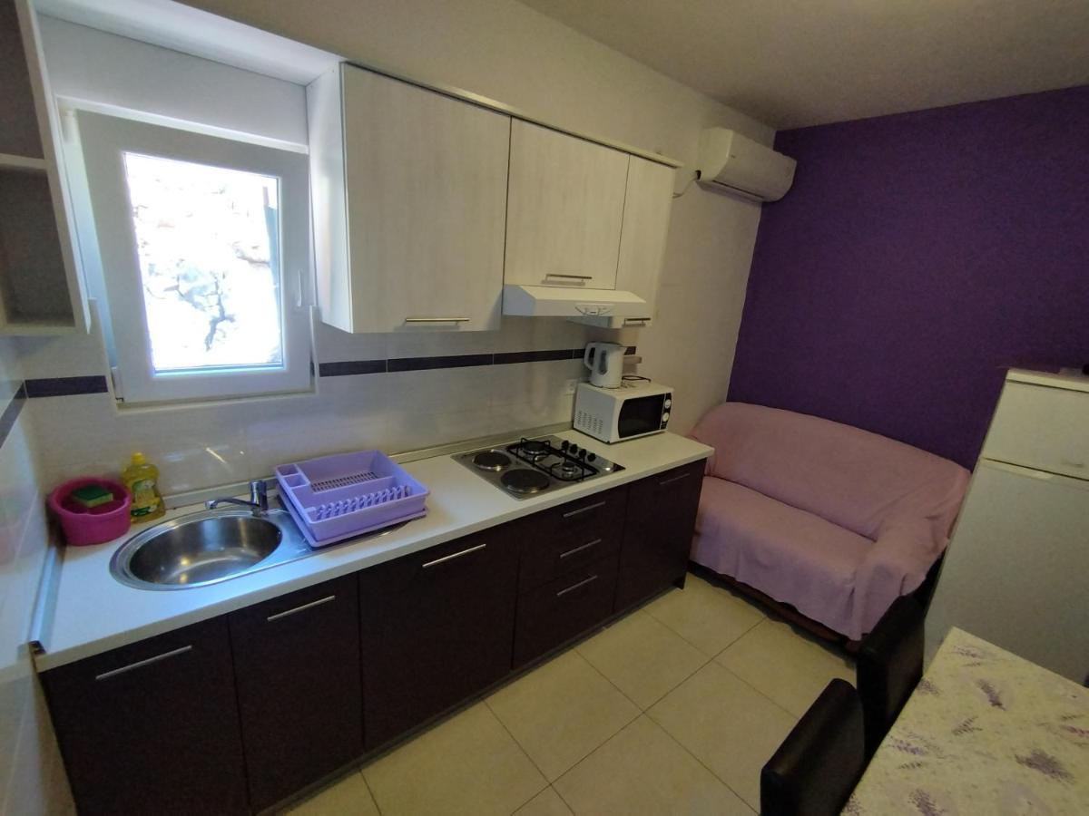 Apratman Uvala Duboka Kruscica Apartment Kruscica  Exterior photo